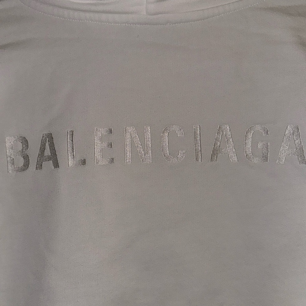 Balenciaga - Picture 4 of 4